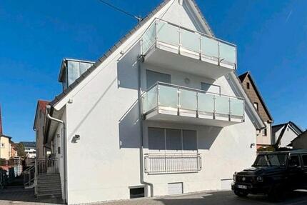 Haus Reutlingen Reutlingen (Kernstadt) - 5 Zimmer, 160 m&sup2;, 2.000&euro; | Angebot:26313386
