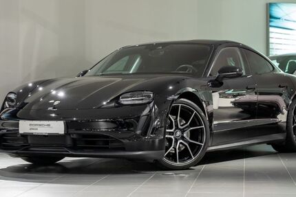 Porsche Taycan 19.000 km 68.880 € Böblingen 71034