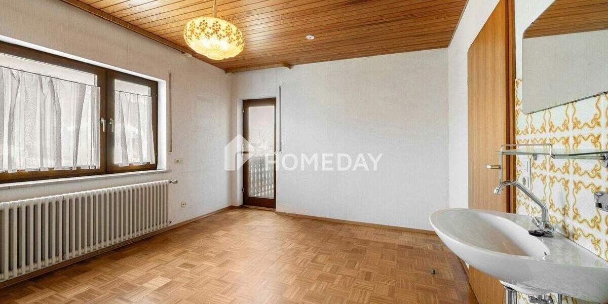 Einfamilienhaus Metzingen Neuhausen - 7 Zimmer, 112 m&sup2;, 496.000&euro; | Angebot:25879096