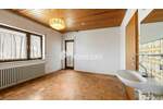 Einfamilienhaus Metzingen Neuhausen - 7 Zimmer, 112 m&sup2;, 496.000&euro; | Angebot:25879096