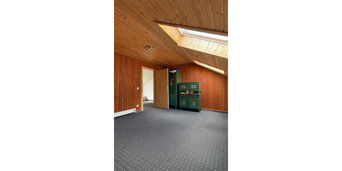 Reihenhaus Stuttgart Stuttgart-West - 3 Zimmer, 73 m&sup2;, 120.000&euro; | Angebot:26438004