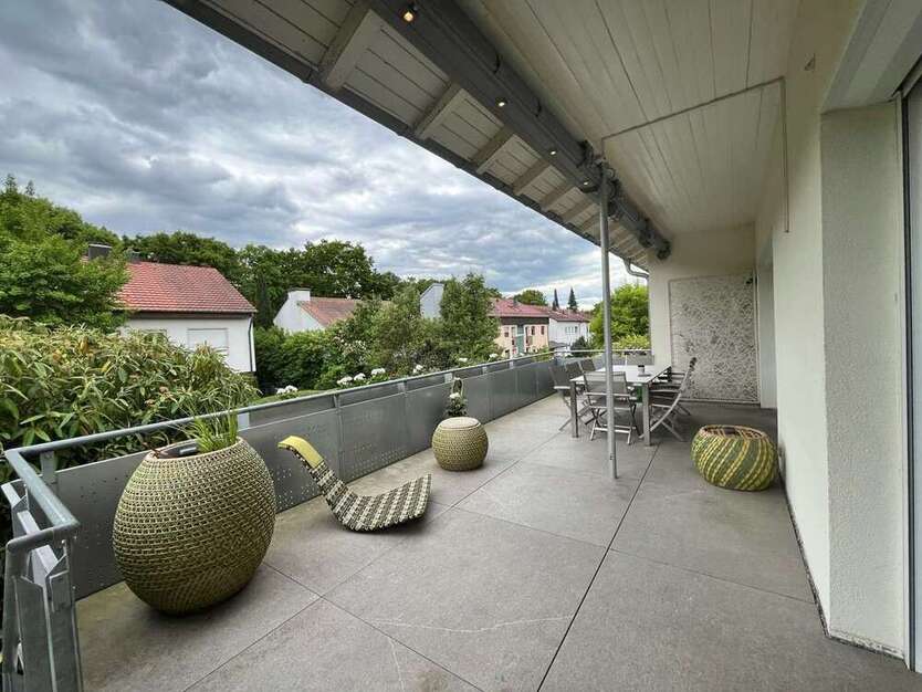 Haus zum Kaufen in Fellbach 1.290.000 € 350 m²