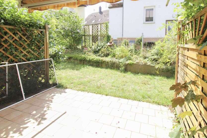 Wohnung zum Kaufen in Freiberg am Neckar 249.000 € 60.04 m² 3 zimmer