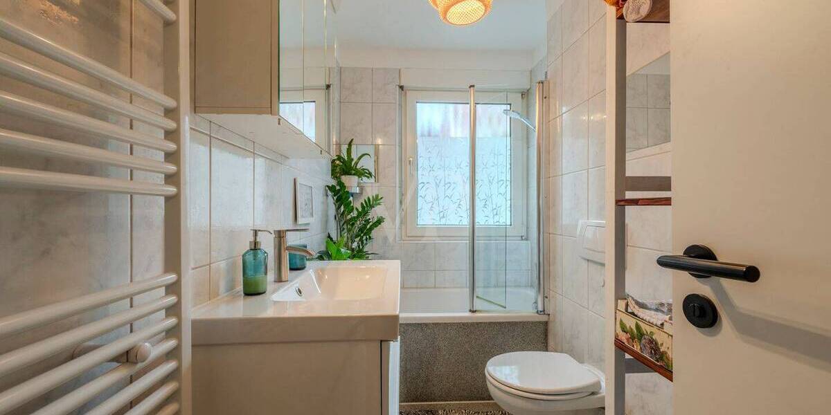 Mehrfamilienhaus, Wohnhaus Stuttgart / Stammheim Stammheim - 1 Zimmer, 202 m&sup2;, 1.100.000&euro; | Angebot:23957167