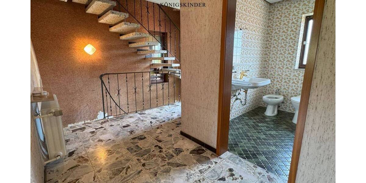 großzügiges Reiheneckhaus - Ausbaupotenzial - ruhige Lage 5 zimmer