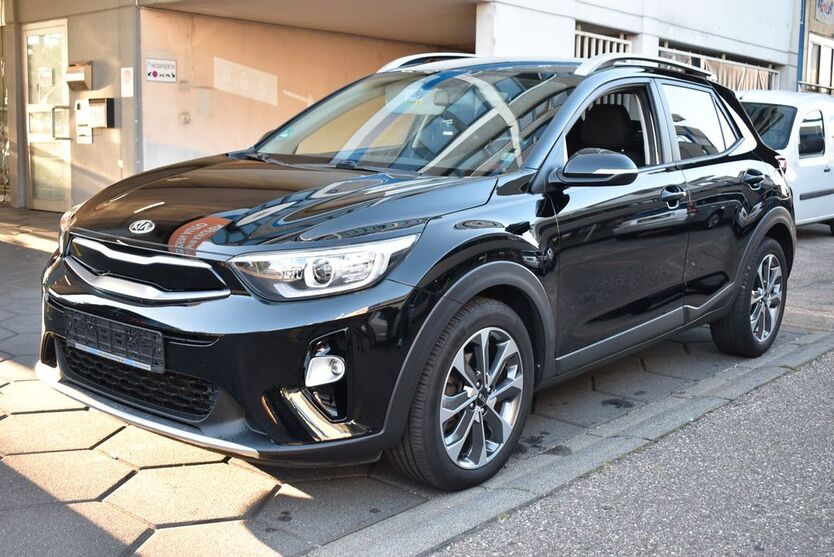 Kia Stonic 97.500 km 14.299 € Fellbach bei Stuttgart 70736