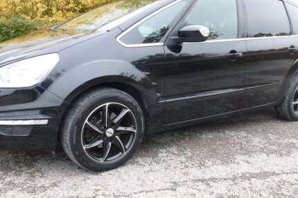 Ford S-Max 127.000 km 11.850 € Affalterbach 71563