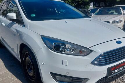 Ford Focus 134.244 km 4.999 &euro; Fellbach 70736
