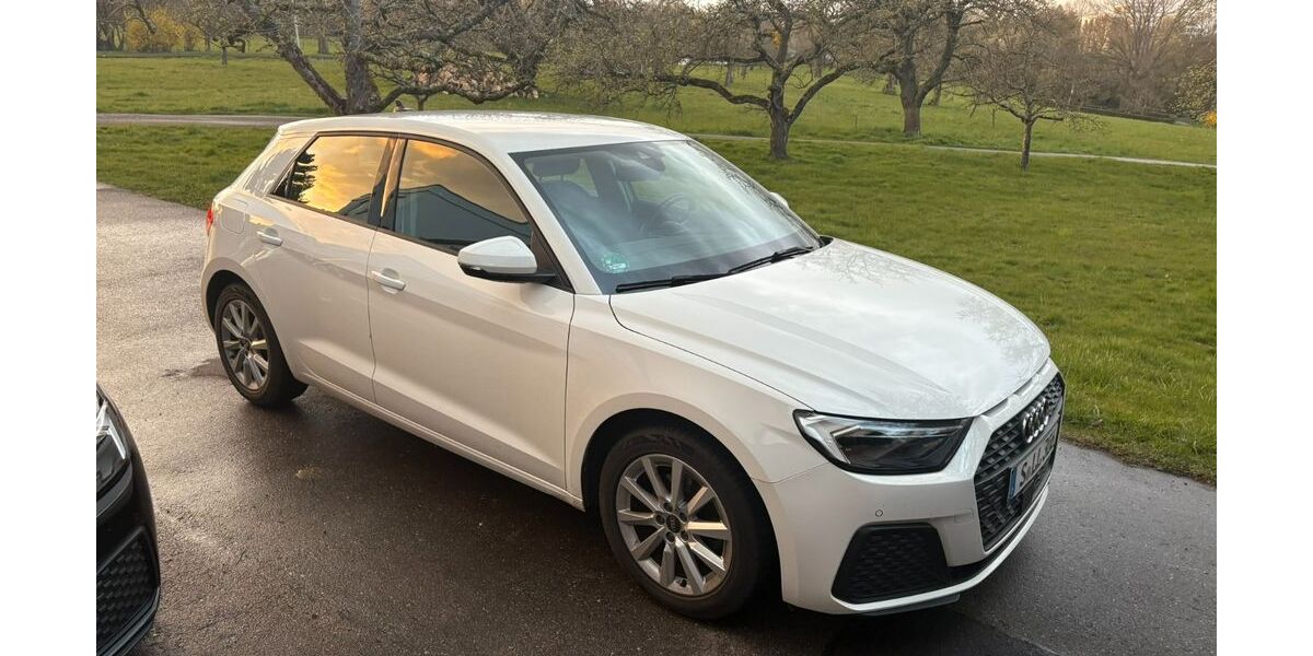 Audi A1 40.000 km 21.800 &euro; Stuttgart 70174