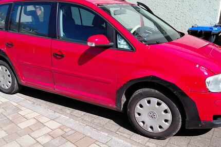 VW Touran 194.000 km 2.700 &euro; kernen 71394