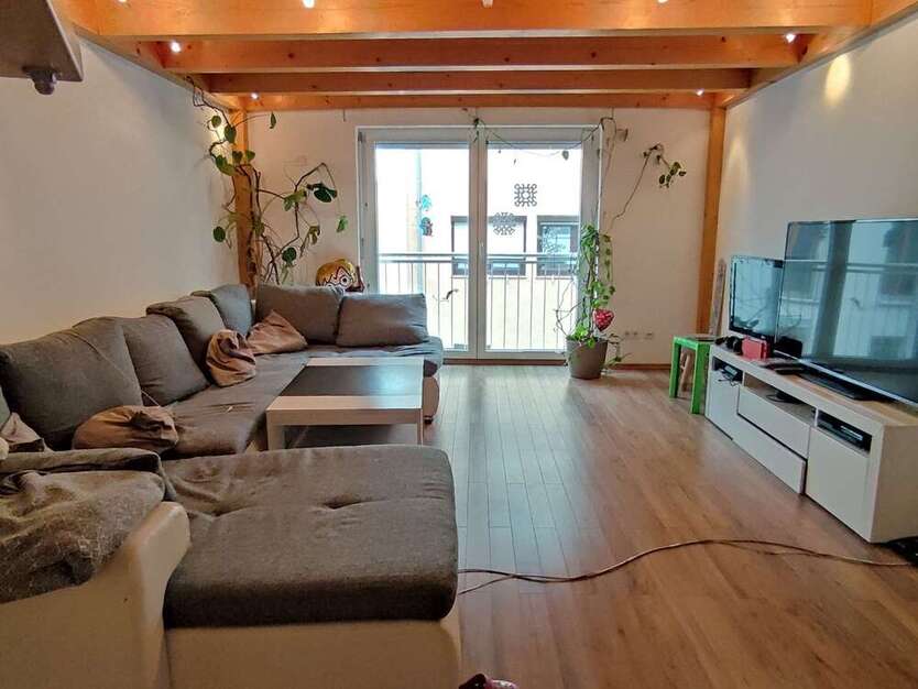 Wohnung zum Kaufen in Reutlingen 300.000 € 110 m²