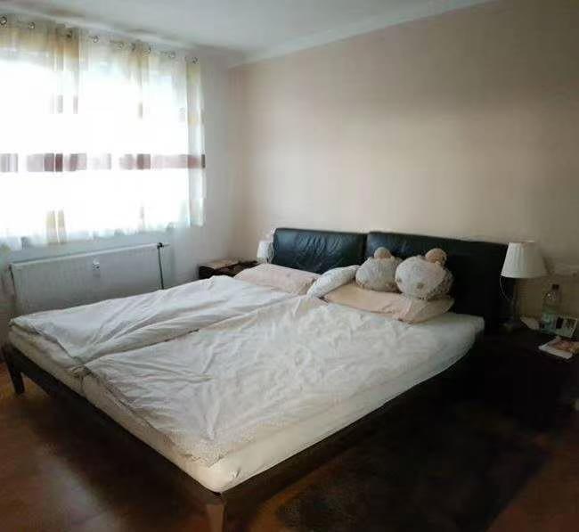 Etagenwohnung Stuttgart Hedelfingen - 3 Zimmer, 70 m&sup2;, 1.120&euro; | Angebot:26400989