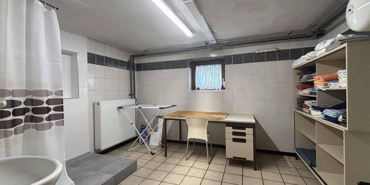 Einfamilienhaus Neuhausen auf den Fildern - 5 Zimmer, 130 m&sup2;, 550.000&euro; | Angebot:26753433