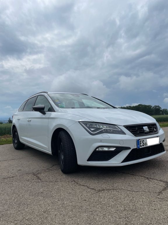 Seat Leon 85.000 km 20.999 € Esslingen 73732