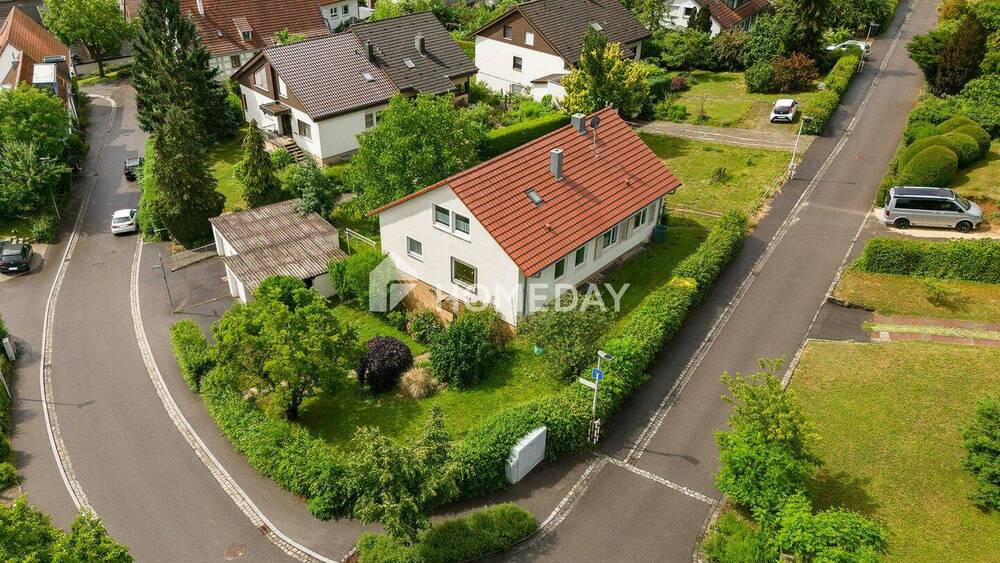 Einfamilienhaus Nürtingen Oberensingen - 7 Zimmer, 179 m&sup2;, 630.000&euro; | Angebot:26868226