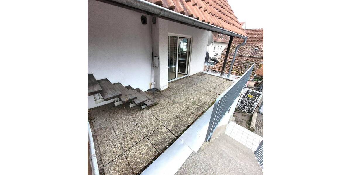 !! Handwerker aufgepasst - Zweifamilienhaus mit großer Werkstatt und Garage !! 6 zimmer