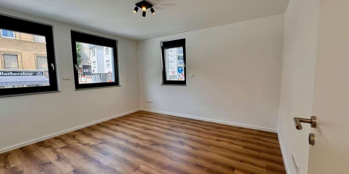 Wohnung zum Mieten in Stuttgart 480 € 15 m² 4 zimmer