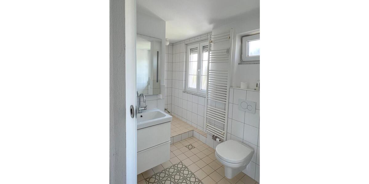 Etagenwohnung Nürtingen - 2.5 Zimmer, 66 m&sup2;, 199.000&euro; | Angebot:26152140