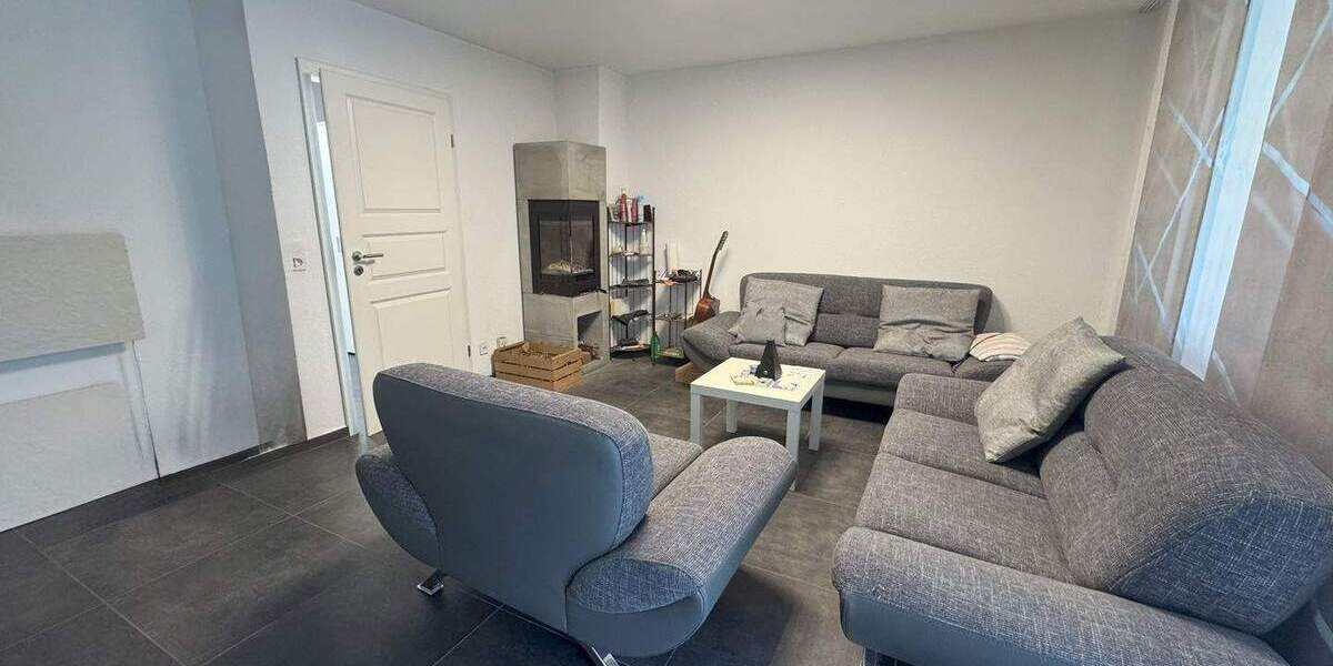 Reihenendhaus Albershausen - 7 Zimmer, 176 m&sup2;, 540.000&euro; | Angebot:23951209