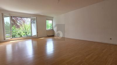 STILVOLL WOHNEN IN ZENTRALER LAGE - Etagenwohnung Ludwigsburg Eglosheim | Angebot:26378425