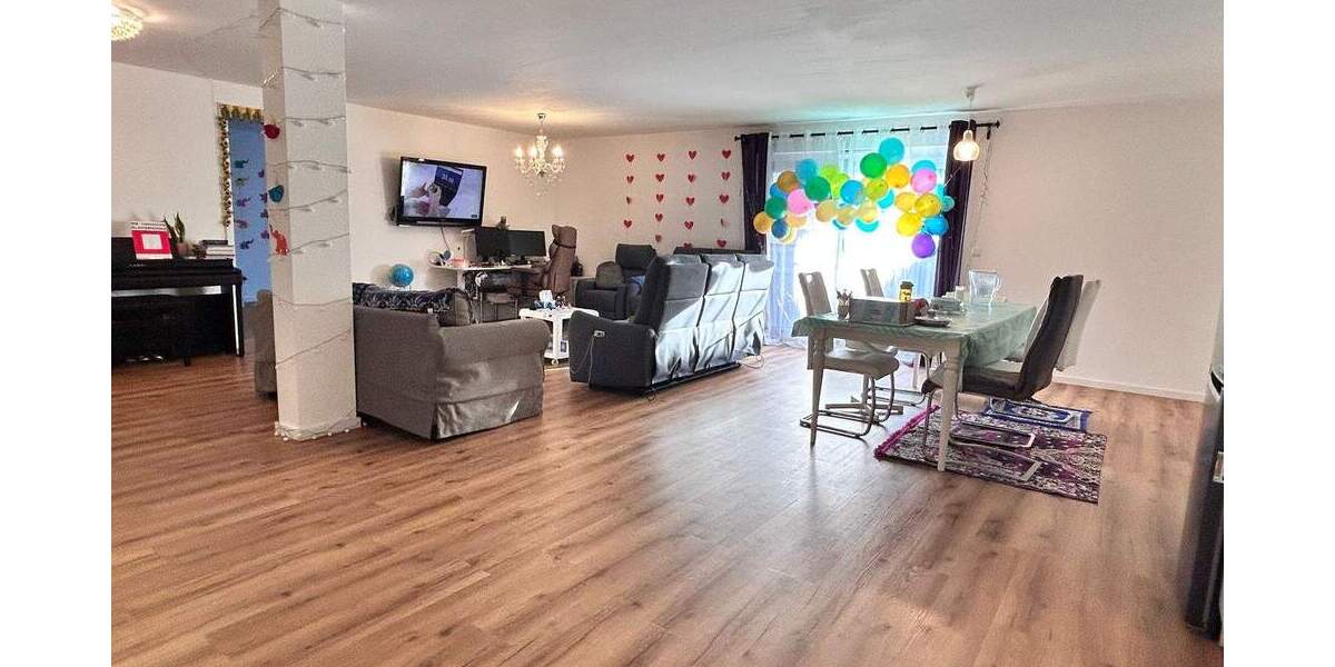 Terrassenwohnung Markgröningen - 3 Zimmer, 100 m&sup2;, 1.330&euro; | Angebot:24699876