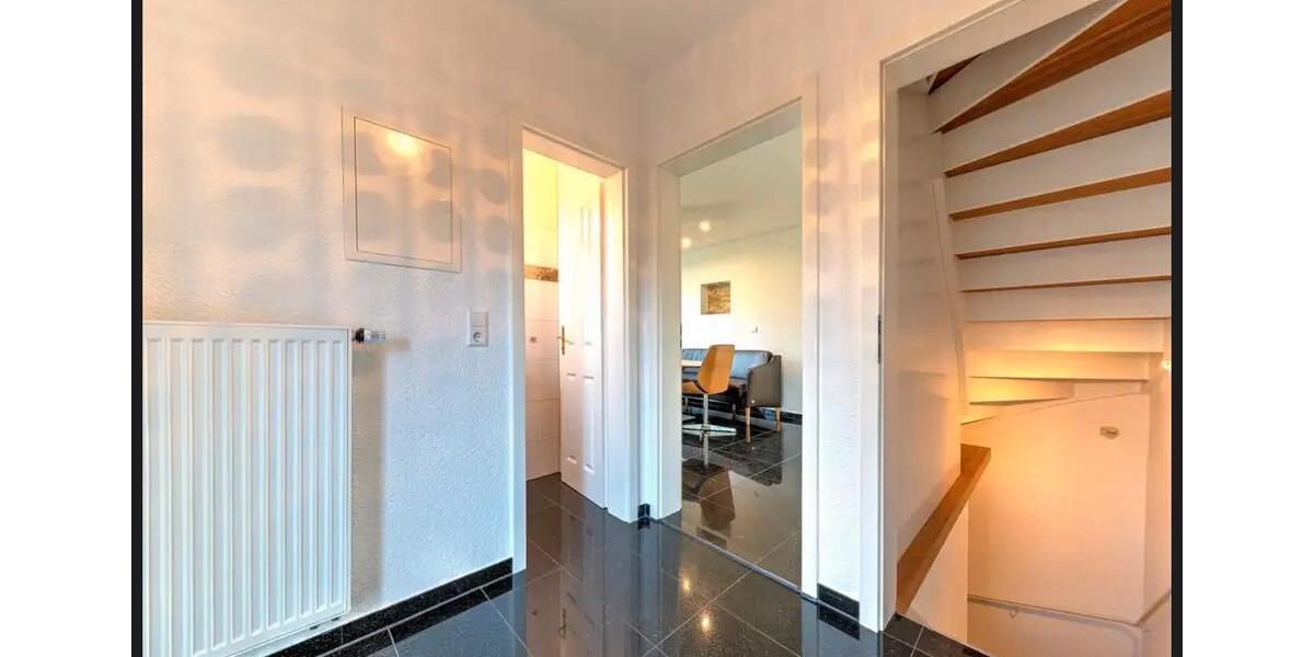 Reihenhaus Leonberg - 5 Zimmer, 132 m&sup2;, 718.000&euro; | Angebot:26817409