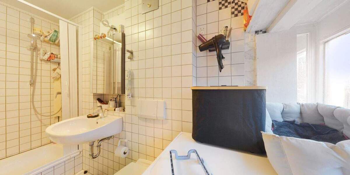 Einfamilienhaus Stuttgart Untertürkheim - 2 Zimmer, 799.000&euro; | Angebot:25686692