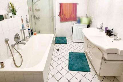 Haus Weinstadt / Beutelsbach Beutelsbach - 3 Zimmer, 134 m&sup2;, 1.460&euro; | Angebot:25337175