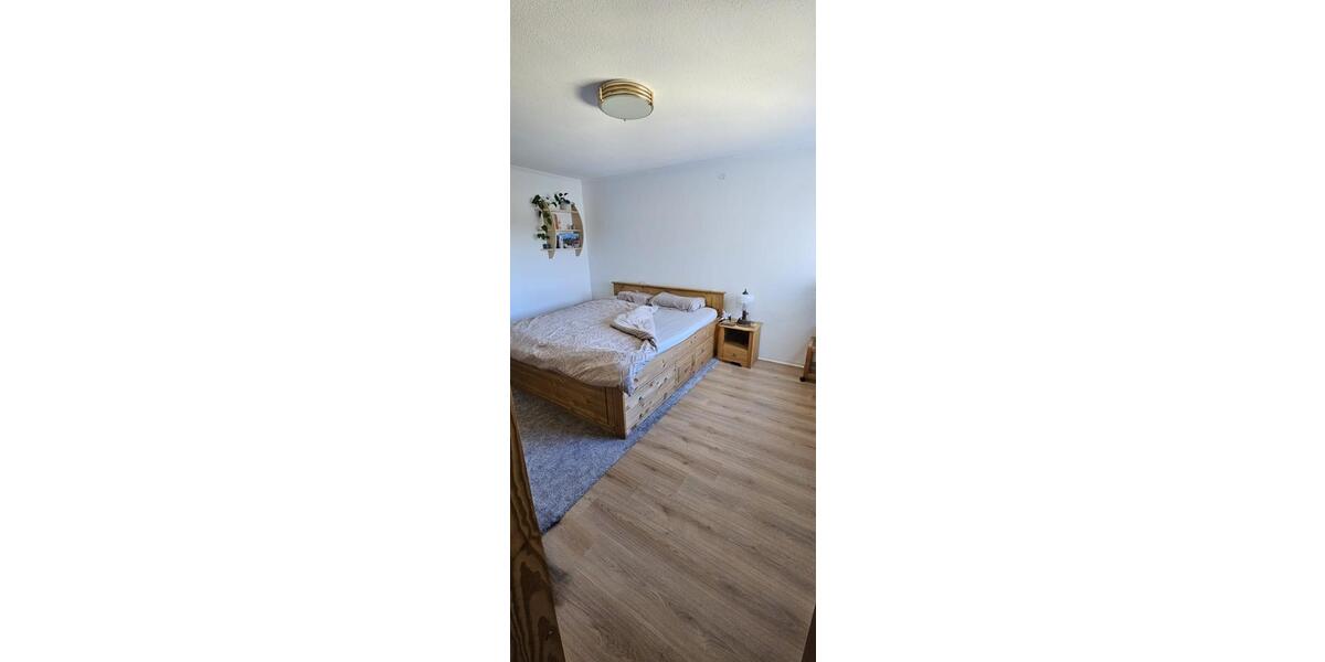Etagenwohnung Stuttgart Degerloch - 2.5 Zimmer, 63 m&sup2;, 257.000&euro; | Angebot:26375445