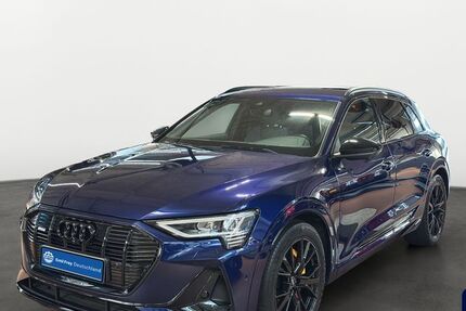 Audi e-tron 39.210 km 29.890 &euro; Filderstadt 70794