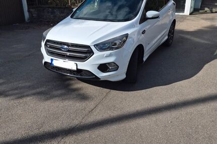 Ford Kuga 59.639 km 13.900 &euro; Stuttgart 70374