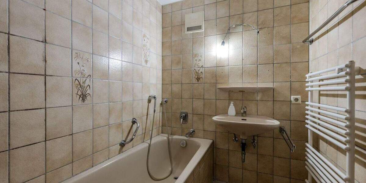 Etagenwohnung Ludwigsburg Neckarweihingen - 3 Zimmer, 77 m&sup2;, 249.000&euro; | Angebot:25142306