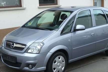 Opel Meriva 96.000 km 4.500 &euro; Leutenbach-Nellmersbach 71397