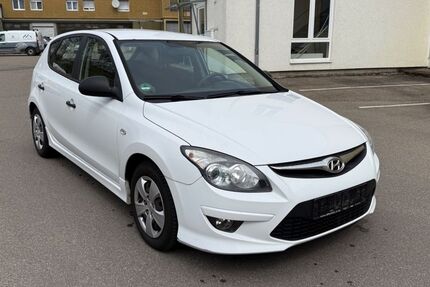 Hyundai i30 148.000 km 2.450 &euro; Möglingen 71696