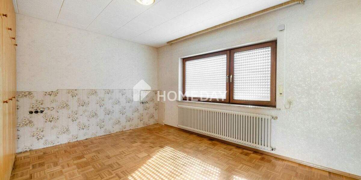 Einfamilienhaus Metzingen Neuhausen - 7 Zimmer, 112 m&sup2;, 496.000&euro; | Angebot:25879096