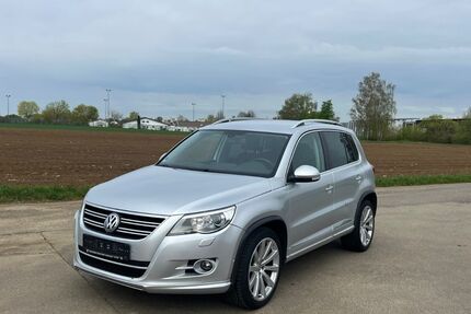 VW Tiguan 276.000 km 7.449 &euro; Korntal-Münchingen 70825