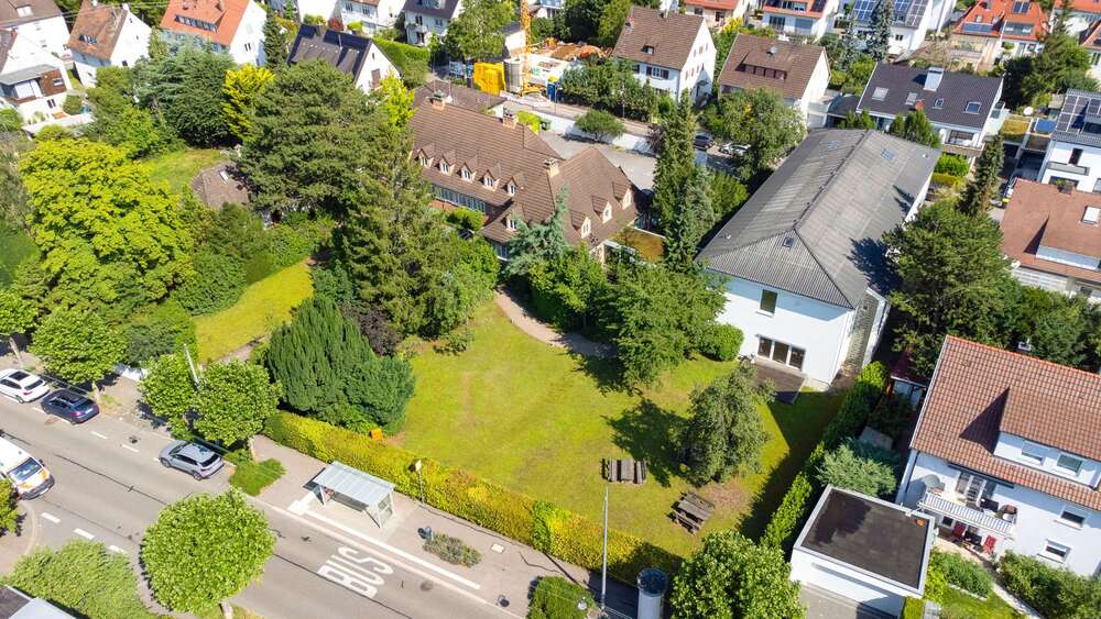 Haus zum Kaufen in Ludwigsburg 6.200.000 € 542.19 m² 42 zimmer