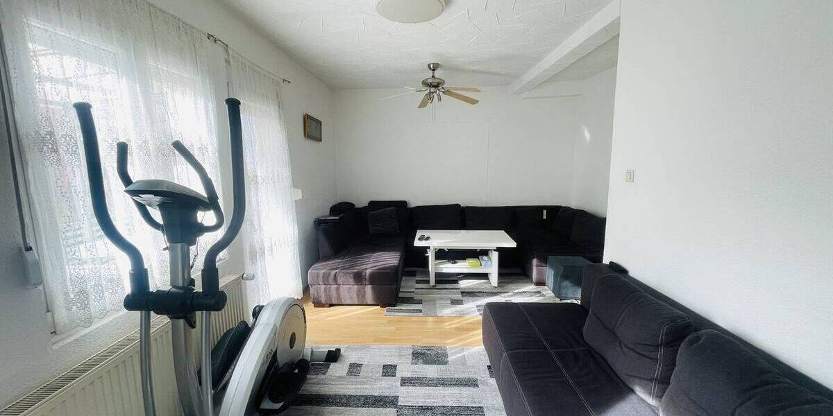 Doppelhaushälfte Stuttgart Degerloch - 1 Zimmer, 197 m&sup2;, 677.000&euro; | Angebot:26260825