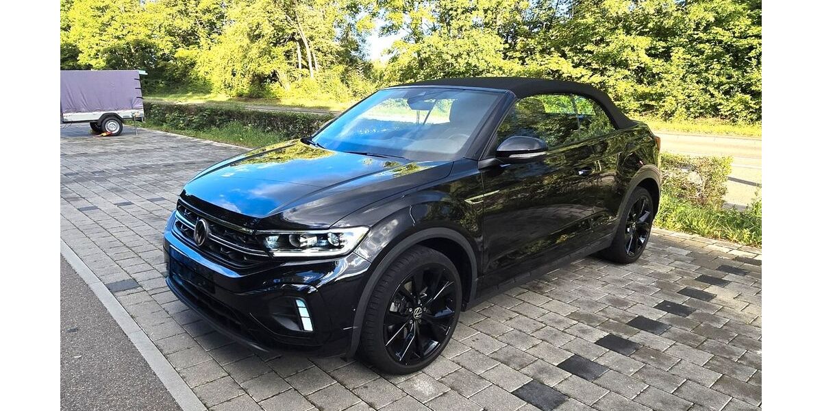 VW T-Roc 44.300 km 28.500 € Stuttgart 70191