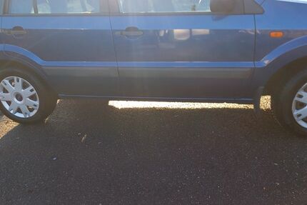 Ford Fusion 111.700 km 3.500 &euro; Wendlingen N. 73240