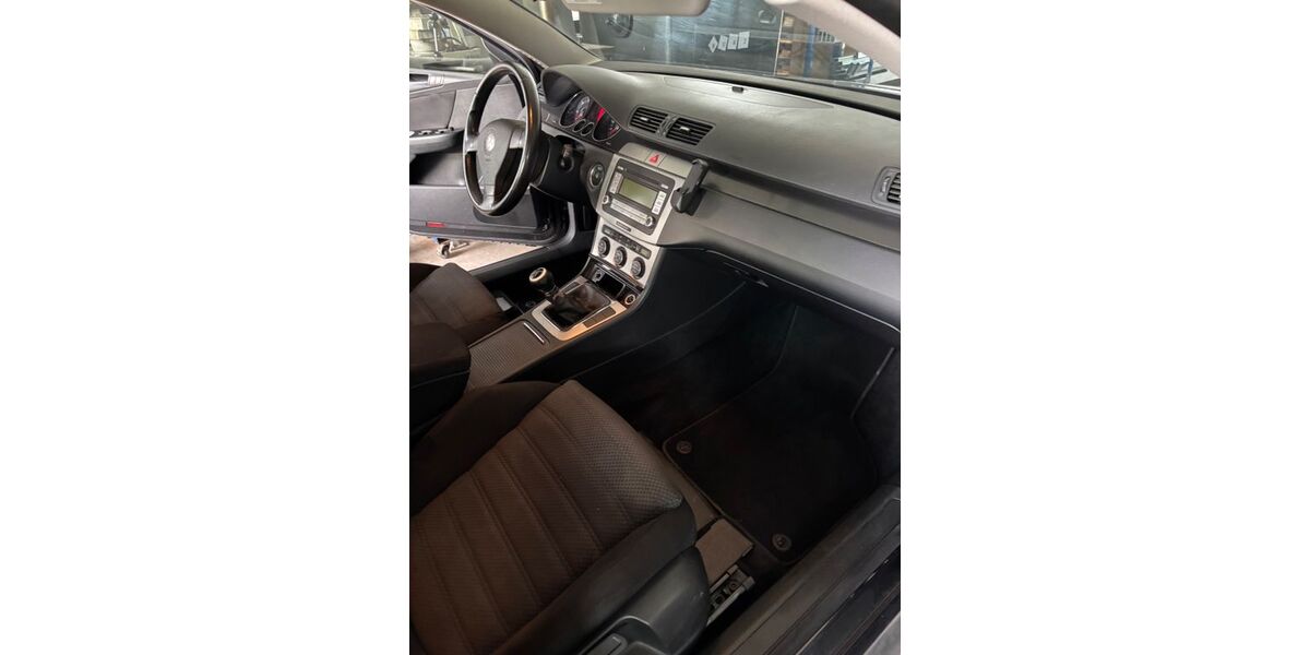 VW Passat 145.000 km 5.000 &euro; Murr 71711