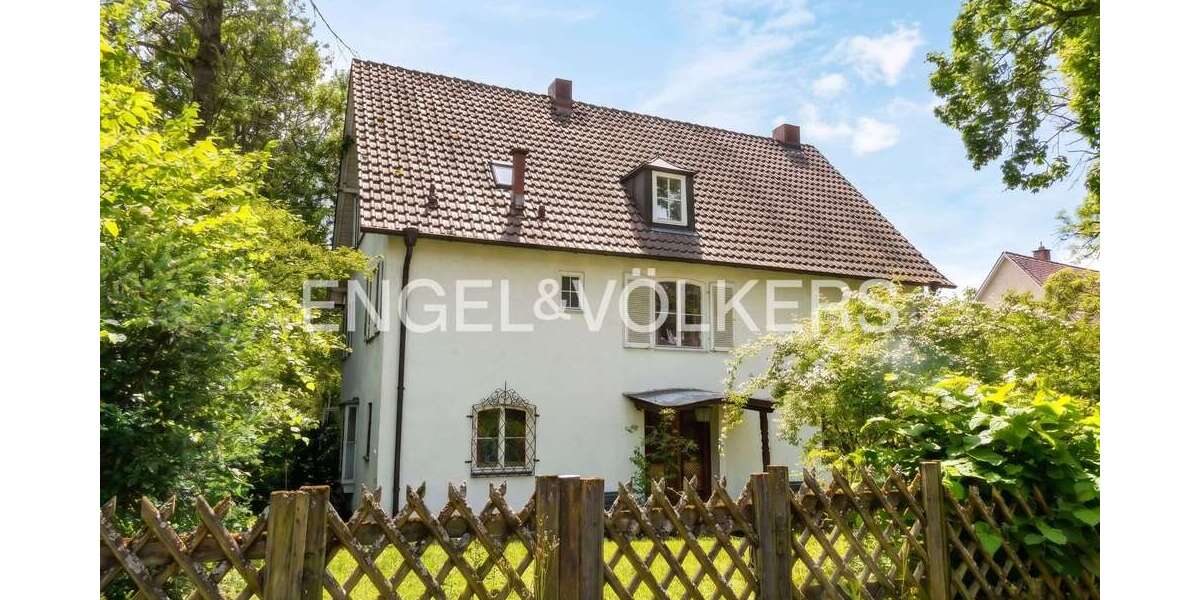Einfamilienhaus Tübingen Lustnau - 13 Zimmer, 358 m&sup2;, 1.575.000&euro; | Angebot:26856980