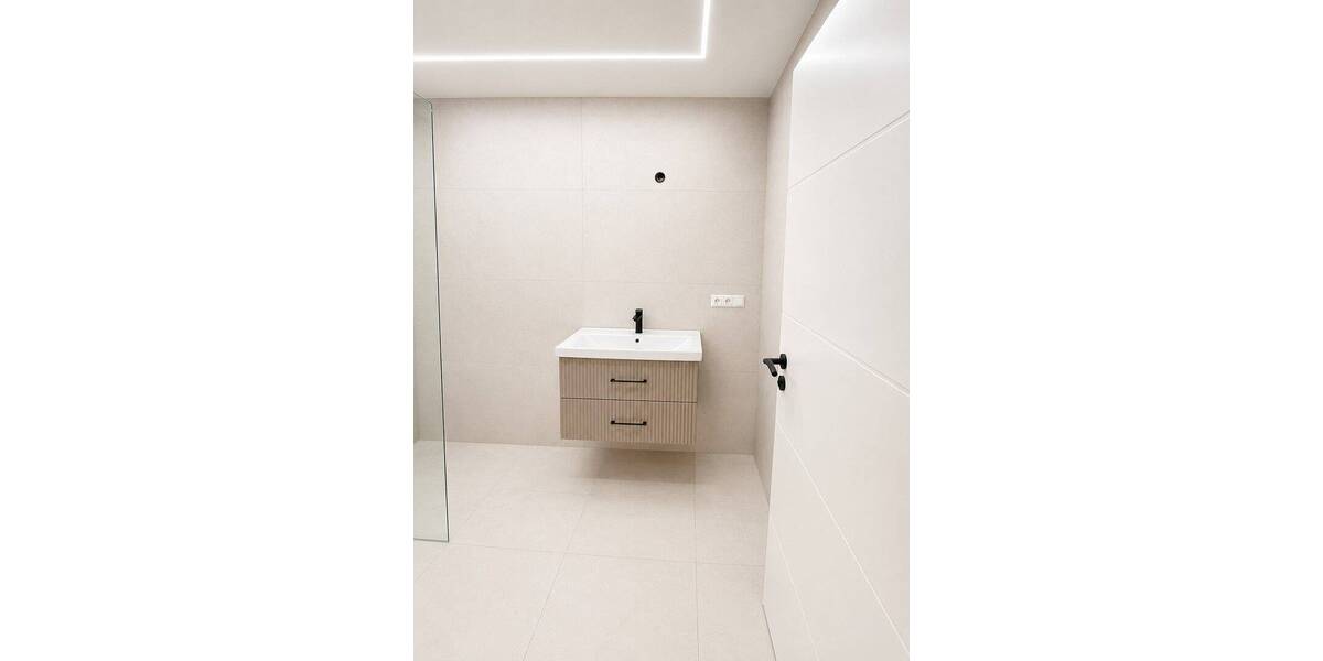 Etagenwohnung Ditzingen - 3 Zimmer, 80 m&sup2;, 339.000&euro; | Angebot:26866302