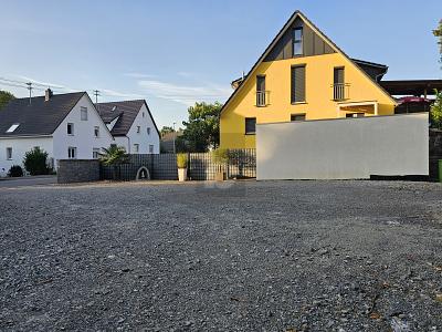 VIELSEITIGER RAUM FÜR LEBEN UND ARBEIT IN TOP-LAGE - Grundstück Steinheim an der Murr | Angebot:26714920