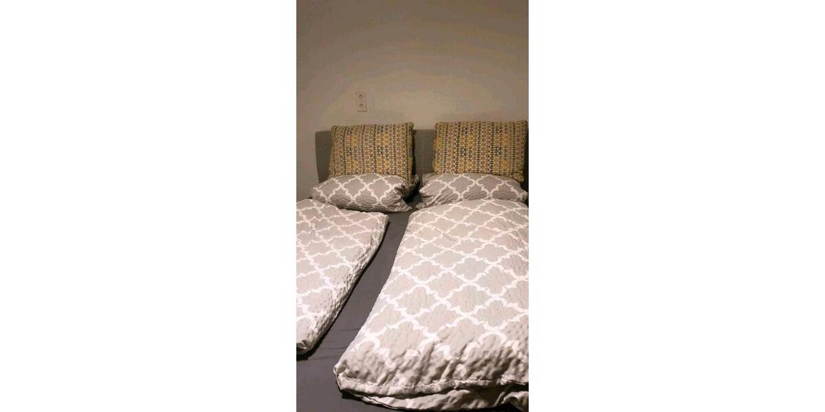 Etagenwohnung Neuffen - 2 Zimmer, 54 m&sup2;, 800&euro; | Angebot:26399182