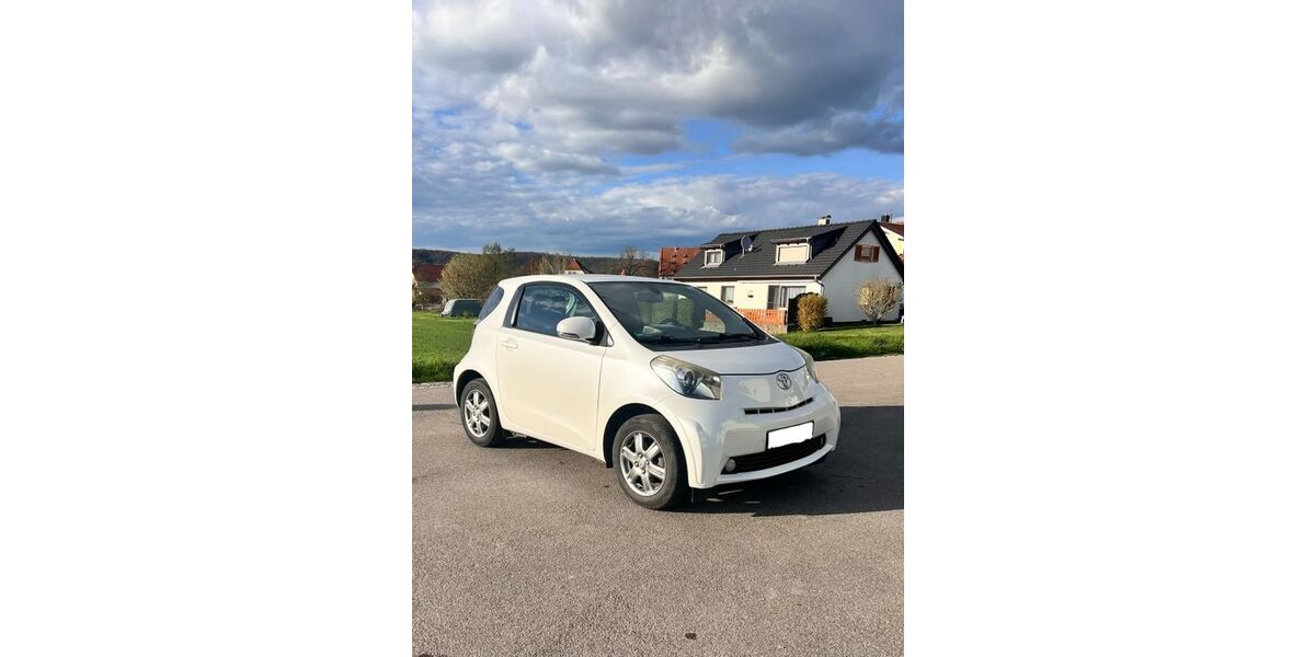 Toyota IQ 115.619 km 3.999 &euro; Tübingen 72072