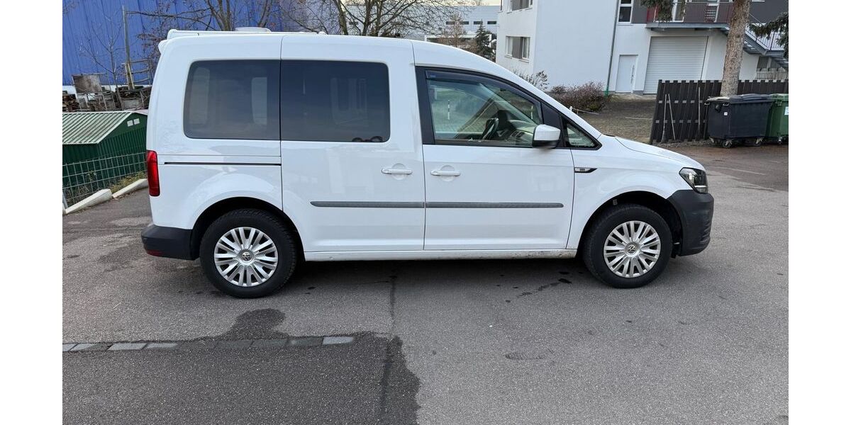 VW Caddy 289.000 km 9.200 € Ditzingen 71254