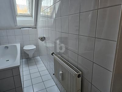 GROßZÜGIGES WOHNEN IM WESTEN 4 zimmer