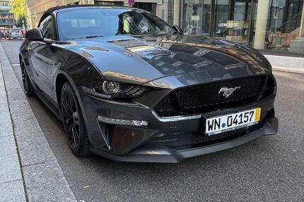 Ford Mustang 28.000 km 41.900 € Tübingen 72072