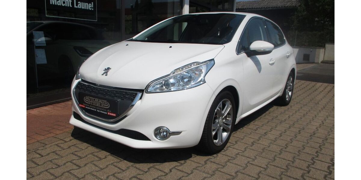 Peugeot 208 145.607 km 3.480 &euro; Stuttgart 70599